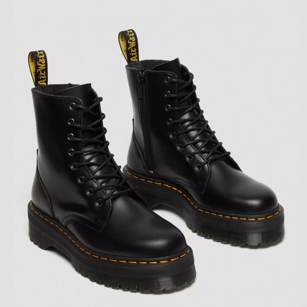 *WORN ONCE* Dr. Martens Jadon Boot Smooth Leather Platforms
